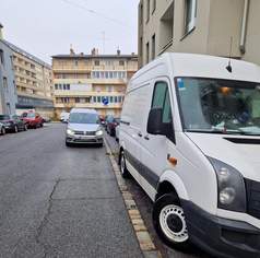 Verkaufe VW Crafter kurzer Radstand 80Kw Bj Dez 2014 Km 84.0000 alle 15Km Öl gewechselt, 16000 €, Auto & Fahrrad-Traktoren & Nutzfahrzeuge in 1220 Donaustadt