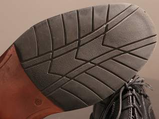 Neue Herren Anzugschuhe Gino Petri Gr. 46 Neue Herren Anzugschuhe Gino Petri Gr. 46