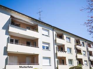 Großzügiges Mehrfamilienhaus mit 13 Wohnungen & vielseitigem Außenbereich, 880000 €, Immobilien-Häuser in 1110 Simmering Großzügiges Mehrfamilienhaus mit 13 Wohnungen & vielseitigem Außenbereich, 880000 €, Immobilien-Häuser in 1110 Simmering