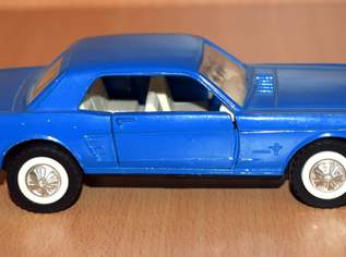 Ford Mustang 65 Majorette blau 1:32