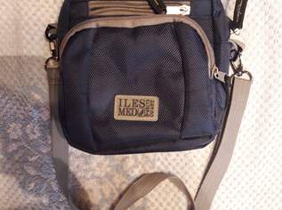 DIE STECK ICH IN DIE TASCHE,  CARRAMBA !!