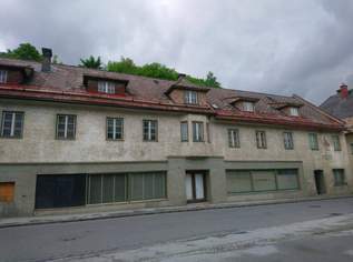 Großzügiges Haus mit Geschäftsfläche und Garten, 94534 €, Immobilien-Gewerbeobjekte in 8933 Sankt Gallen