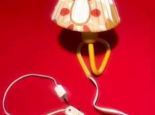 50er Jahre! Tischlampe im originalem Topzustand!, 55 €, Haus, Bau, Garten-Geschirr & Deko in 2770 Gemeinde Gutenstein