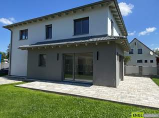 Exklusiver Erstbezug: Hochwertiger Neubau in massiver Bauweise mit Photovoltaikanlage, Luftwärmepumpe, E-Ladestation u.v.m., 685000 €, Immobilien-Häuser in 2442 Katastralgemeinde Unterwaltersdorf Exklusiver Erstbezug: Hochwertiger Neubau in massiver Bauweise mit Photovoltaikanlage, Luftwärmepumpe, E-Ladestation u.v.m., 685000 €, Immobilien-Häuser in 2442 Katastralgemeinde Unterwaltersdorf