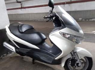 Suzuki Burgman UH 125, nur 2.146 km, 2499 €, Auto & Fahrrad-Motorräder in 1220 Donaustadt