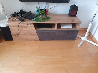 Wohnwand , 350 €, Haus, Bau, Garten-Möbel & Sanitär in 2340 Gemeinde Mödling Wohnwand , 350 €, Haus, Bau, Garten-Möbel & Sanitär in 2340 Gemeinde Mödling