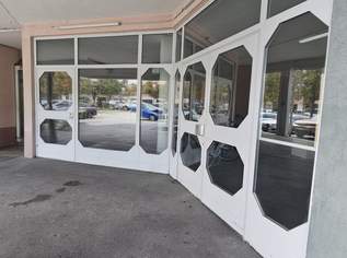 Deine Location für dein neues Business - (teilbare) Verkaufsfläche am Europaplatz !, 0 €, Immobilien-Gewerbeobjekte in 9900 Stadt Lienz Deine Location für dein neues Business - (teilbare) Verkaufsfläche am Europaplatz !, 0 €, Immobilien-Gewerbeobjekte in 9900 Stadt Lienz