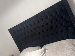 Chesterfield Boxspringbett Schwarz 160x200, 500 €, Haus, Bau, Garten-Möbel & Sanitär in 1120 Meidling