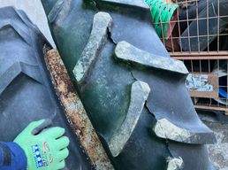 Lindner 450 SA Frontlader und Zwillingsräder