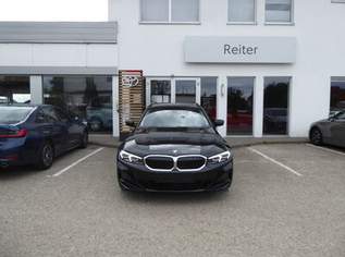 318d Touring Aut. *LED*T-LEDER*AHK*KAMERA*, 27990 €, Auto & Fahrrad-Autos in 4600 Wels 318d Touring Aut. *LED*T-LEDER*AHK*KAMERA*, 27990 €, Auto & Fahrrad-Autos in 4600 Wels