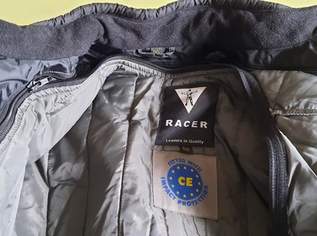 Motorradbekleidung
