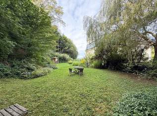 Exklusives Dachgeschoß-Juwel in historischem Gebäude mit großem Gartenanteil, 390000 €, Immobilien-Wohnungen in 3021 Pressbaum