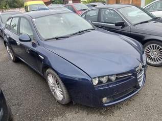 Alfa 159 2.4 JTDM 20V Elegante, 1490 €, Auto & Fahrrad-Autos in 8461 Ehrenhausen an der Weinstraße Alfa 159 2.4 JTDM 20V Elegante, 1490 €, Auto & Fahrrad-Autos in 8461 Ehrenhausen an der Weinstraße