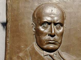 17kg! BRONZE RELIEF BENITO MUSSOLINI, 350 €, Marktplatz-Antiquitäten, Sammlerobjekte & Kunst in 1130 Hietzing