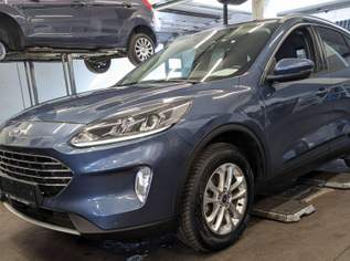 Kuga Plug-In Hybrid Titanium, 16900 €, Auto & Fahrrad-Autos in 2500 Gemeinde Baden