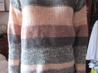 Damen Pullover, 10 €, Kleidung & Schmuck-Damenkleidung in 6655 Gemeinde Kaisers Damen Pullover, 10 €, Kleidung & Schmuck-Damenkleidung in 6655 Gemeinde Kaisers