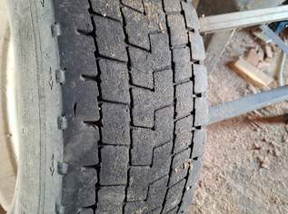 Kompletträder 285/70R-19,5