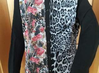 Nagelneue Strickjacke in Größe 44 von Sarah Kern, 13 €, Kleidung & Schmuck-Damenkleidung in 6600 Gemeinde Lechaschau