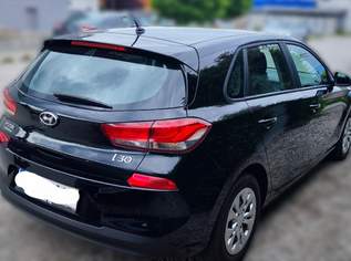 Hyundai i30 Hyundai i30