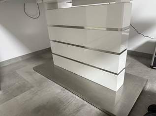 Esstisch weiß Hochglanz, 150 €, Haus, Bau, Garten-Möbel & Sanitär in 2620 Gemeinde Neunkirchen Esstisch weiß Hochglanz, 150 €, Haus, Bau, Garten-Möbel & Sanitär in 2620 Gemeinde Neunkirchen