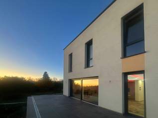 *Exklusives Wohnen - Doppelhaushälfte mit Blick auf Linz!*, 749000 €, Immobilien-Häuser in 4040 Altlichtenberg *Exklusives Wohnen - Doppelhaushälfte mit Blick auf Linz!*, 749000 €, Immobilien-Häuser in 4040 Altlichtenberg