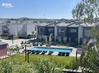 Stilvolles Apartment mit Spa, Balkon & Tiefgaragenplatz – nur 10 Gehminuten vom Neusiedler See entfernt!, 229000 €, Immobilien-Wohnungen in 7100 Gemeinde Neusiedl am See