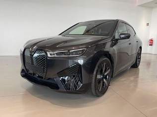 iX40 xDrive SPORT*AHK*LASER*HARMANKADON*KOMFORTZ*, 48990 €, Auto & Fahrrad-Autos in 5112 Lamprechtshausen