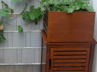 Blumenkasten mit Hochschrank, 90 €, Haus, Bau, Garten-Balkon & Garten in 9800 Spittal an der Drau