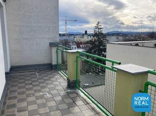 Dachgeschoß Maisonette mit Terrasse, 1641.52 €, Immobilien-Wohnungen in 1140 Penzing