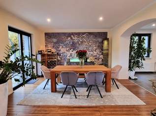 FAMILIENDOMIZIL MIT SCHWIMMTEICH, 1099000 €, Immobilien-Häuser in 2384 Breitenfurt