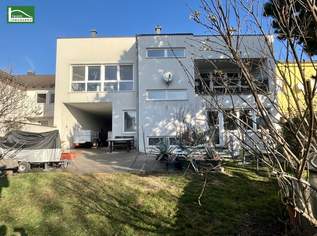 Fast neues Mehrfamilienhaus mit 2 bis 4 Wohnungen (über je 90m² ), einem Büro im EG mit 3,20 Raumhöhe, voll unterkellert mit FB-Heizung und RH von 2,85 Meter. Aufstockung & Zubau möglich!, 2345000 €, Immobilien-Häuser in 1220 Donaustadt Fast neues Mehrfamilienhaus mit 2 bis 4 Wohnungen (über je 90m² ), einem Büro im EG mit 3,20 Raumhöhe, voll unterkellert mit FB-Heizung und RH von 2,85 Meter. Aufstockung & Zubau möglich!, 2345000 €, Immobilien-Häuser in 1220 Donaustadt