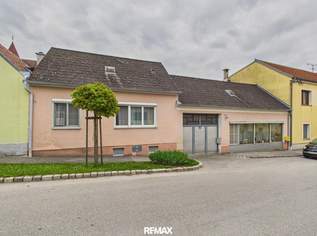 Renovierungsbedürftiges Einfamilienhaus in zentraler Ortslage - Hundsheim, 180000 €, Immobilien-Häuser in 2405 Hundsheim Renovierungsbedürftiges Einfamilienhaus in zentraler Ortslage - Hundsheim, 180000 €, Immobilien-Häuser in 2405 Hundsheim