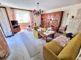 Ein- bis Zweifamilienhaus mit Garage aus den 70ern, 0 €, Immobilien-Häuser in 5201 Seekirchen am Wallersee
