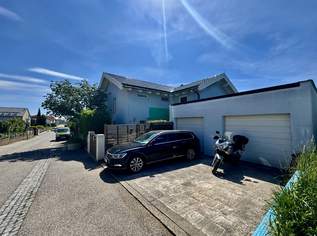 GROSSZÜGIGE VILLA IN BOCKFLIEß MIT 11 ZIMMER, POOL, DOPPELGARAGE UND WUNDERSCHÖNEM GARTEN, 699000 €, Immobilien-Häuser in 2213 Bockfließ