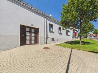 Stadthaus mit kleinem Garten, 229000 €, Immobilien-Häuser in 7100 Gemeinde Neusiedl am See