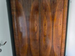 Biedermeierschrank, 400 €, Marktplatz-Antiquitäten, Sammlerobjekte & Kunst in 2344 Gemeinde Maria Enzersdorf
