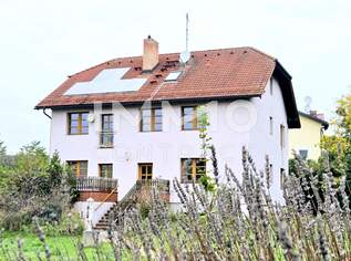 Zweifamilienhaus mit großem Grundstück und Entwicklungspotenzial in Ruhelage, 995500 €, Immobilien-Häuser in 2326 Gemeinde Maria-Lanzendorf Zweifamilienhaus mit großem Grundstück und Entwicklungspotenzial in Ruhelage, 995500 €, Immobilien-Häuser in 2326 Gemeinde Maria-Lanzendorf