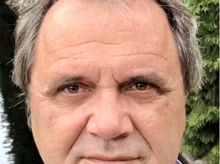 Technisch versierter Pensionist unterstützt Senioren, Dienstleister & Stellen-Dienstleister in Österreich