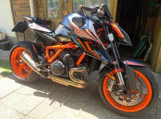 Top-Zustand KTM Super Duke R 1290, 16000 €, Auto & Fahrrad-Motorräder in 2472 Gemeinde Prellenkirchen