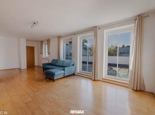 Gepflegte Eigentumswohnung mit großer Dachterrasse und Garagenstellplatz, 240000 €, Immobilien-Wohnungen in 4910 Ried im Innkreis