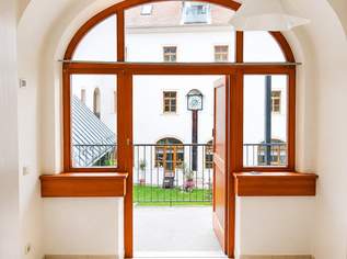 Märchenhaft wohnen im Schloss Herberstorf: 3-Zimmer-Wohnung mit neu ausgestatteter, separater Küche, 1089.58 €, Immobilien-Wohnungen in 8412 Allerheiligen bei Wildon