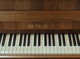 Klavier PETROF , 1600 €, Marktplatz-Musik & Musikinstrumente in 1230 Liesing