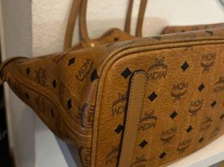 Original MCM Liz Shopper Medium – Sehr guter Zustand, 320 €, Kleidung & Schmuck-Taschen & Koffer in 1040 Wieden