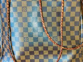Louis Vuitton Handtasche "Damier Ebene-Canvas" Vintage echt Leder 31x34x13 cm, 450 €, Marktplatz-Antiquitäten, Sammlerobjekte & Kunst in 1220 Donaustadt