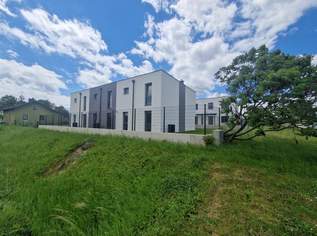 MODERN, MASSIV & HOCHWERTIG WOHNEN IM HÜGELLAND DES SCHMIDATALES MIT BESTER INFRASTRUKTUR UND VERKEHRSANBINDUNG, 399000 €, Immobilien-Häuser in 3710 Gemeinde Ziersdorf MODERN, MASSIV & HOCHWERTIG WOHNEN IM HÜGELLAND DES SCHMIDATALES MIT BESTER INFRASTRUKTUR UND VERKEHRSANBINDUNG, 399000 €, Immobilien-Häuser in 3710 Gemeinde Ziersdorf