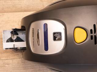 Kartendrucker Zebra ZXP Series 3, 190 €, Marktplatz-Computer, Handys & Software in 1210 Floridsdorf