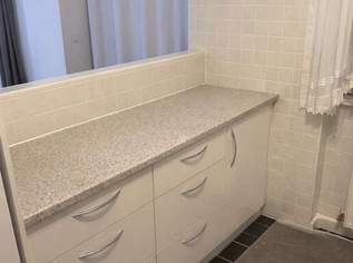 Küche komplett mit Geräten 