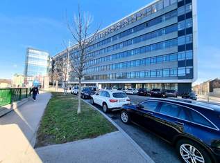 Hochmoderne und flexible Büroflächen im Office-Tower beim Schloss Schönbrunn, 10069.14 €, Immobilien-Gewerbeobjekte in 1120 Meidling