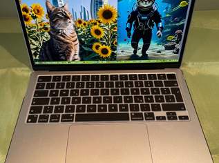 Apple MacBook 13" M2, 2022, 1100 €, Marktplatz-Computer, Handys & Software in 8614 Sankt Erhard