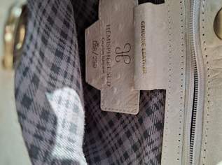 Damenhandtasche aus echtem Straussenleder , 90 €, Kleidung & Schmuck-Taschen & Koffer in 5280 Laab